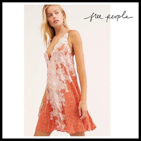 Free People Dresses & Skirts - FREE PEOPLE BOHO LACE FLOWY SLIP MINI DRESS A3C